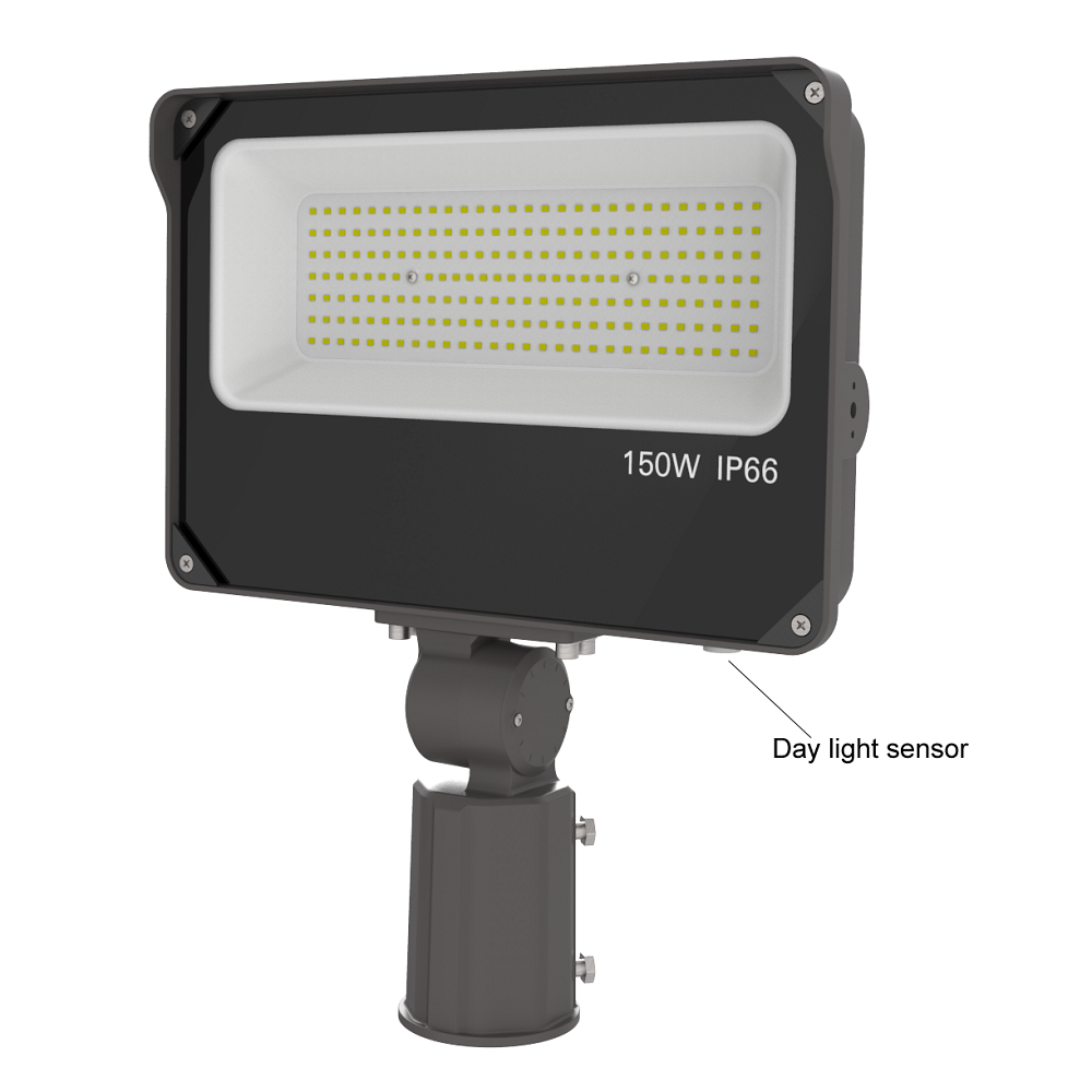 Konlite 100W flood with photo cell