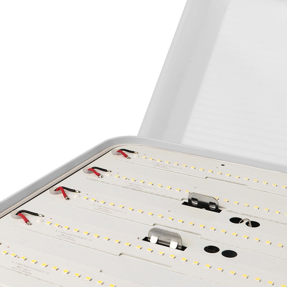 NSF 4ft Vapor Tight LED Light Fixture - 165/135/105W - 27,400 lumens - 5000K/4000K/3500K Selectable - 120-277V